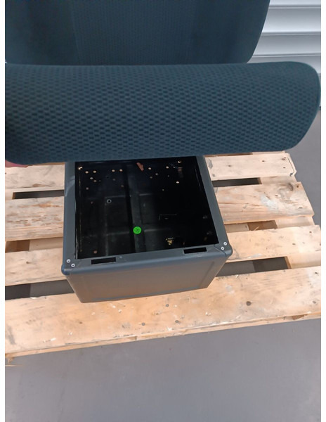 MAN TGX TGS - Седиште за Камион: слика 4 MAN TGX TGS - Седиште за Камион: слика 4