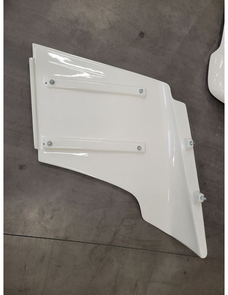 Scania COMPLETE SET - Аеродинамика/ Спојлер за Камион: слика 3 Scania COMPLETE SET - Аеродинамика/ Спојлер за Камион: слика 3