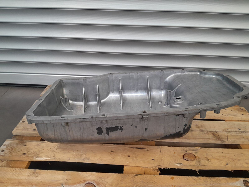 Scania DC 13 - Картер за Камион: слика 1 Scania DC 13 - Картер за Камион: слика 1