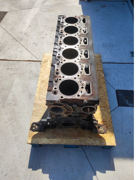 Scania - Блок на цилиндерот за Камион: слика 5 Scania - Блок на цилиндерот за Камион: слика 5