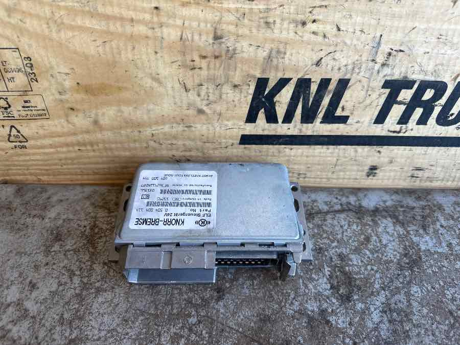 IVECO ECU BUS 504100354 - Единица за контрола за Автобус: слика 2 IVECO ECU BUS 504100354 - Единица за контрола за Автобус: слика 2