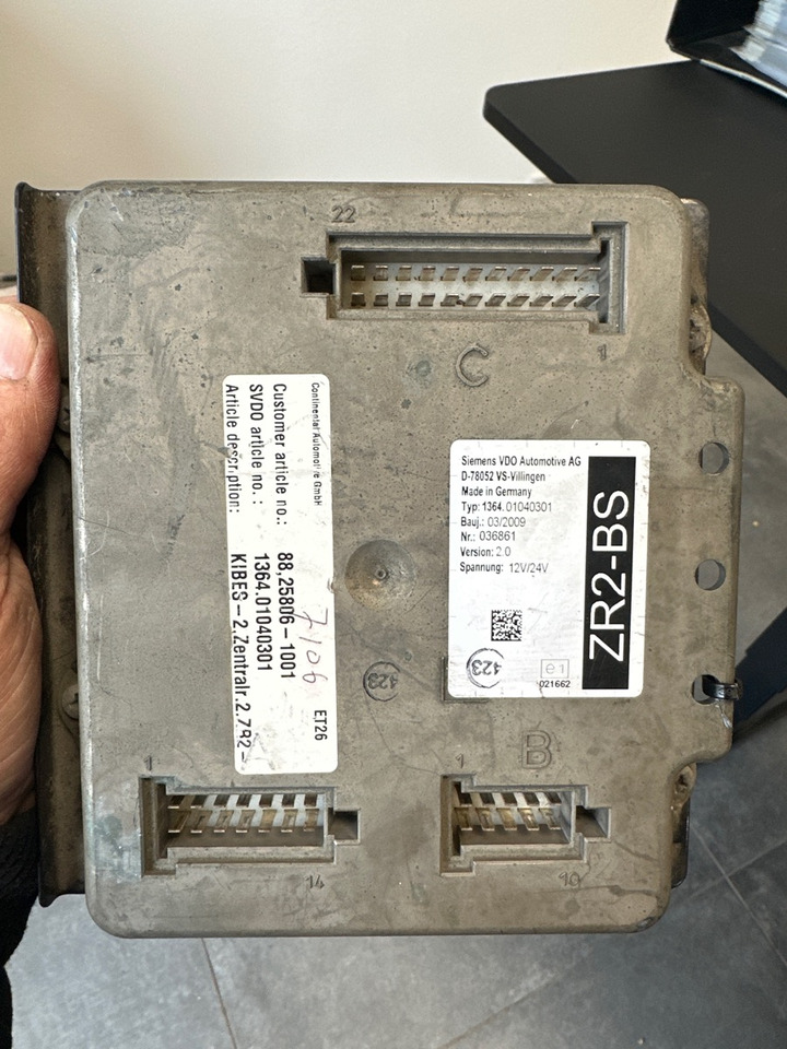 MAN 136401040301 ZR2-BS Control Unit - Електричен систем за Камион: слика 1 MAN 136401040301 ZR2-BS Control Unit - Електричен систем за Камион: слика 1