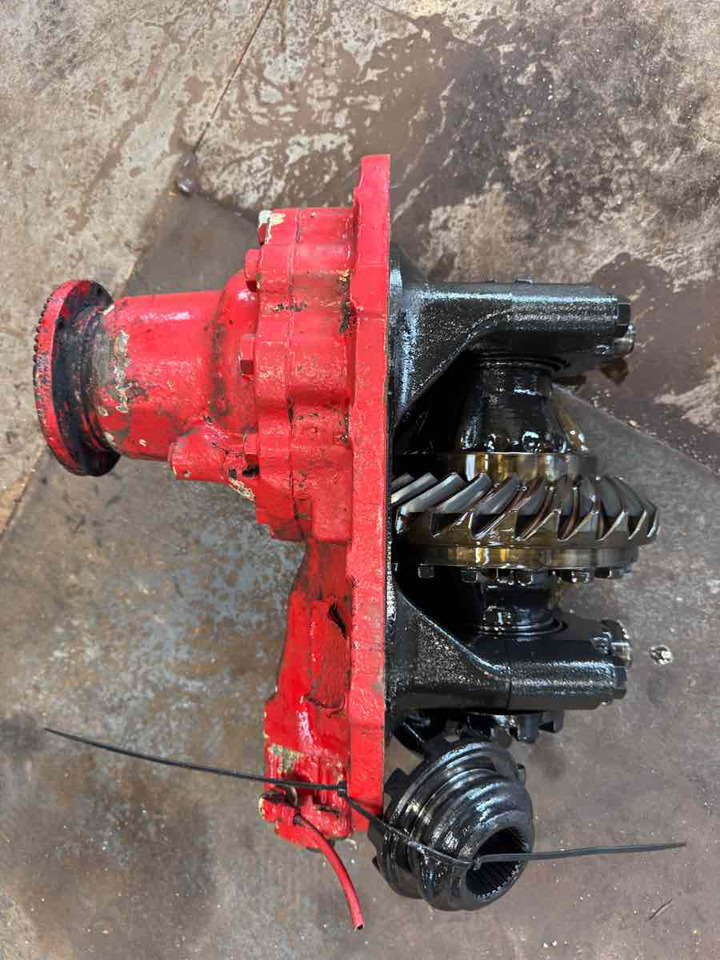 MAN DIFF H9-1380 - 3.947 // 81.35100-6435 - Диференцијален запчаник на брзина за Камион: слика 2 MAN DIFF H9-1380 - 3.947 // 81.35100-6435 - Диференцијален запчаник на брзина за Камион: слика 2