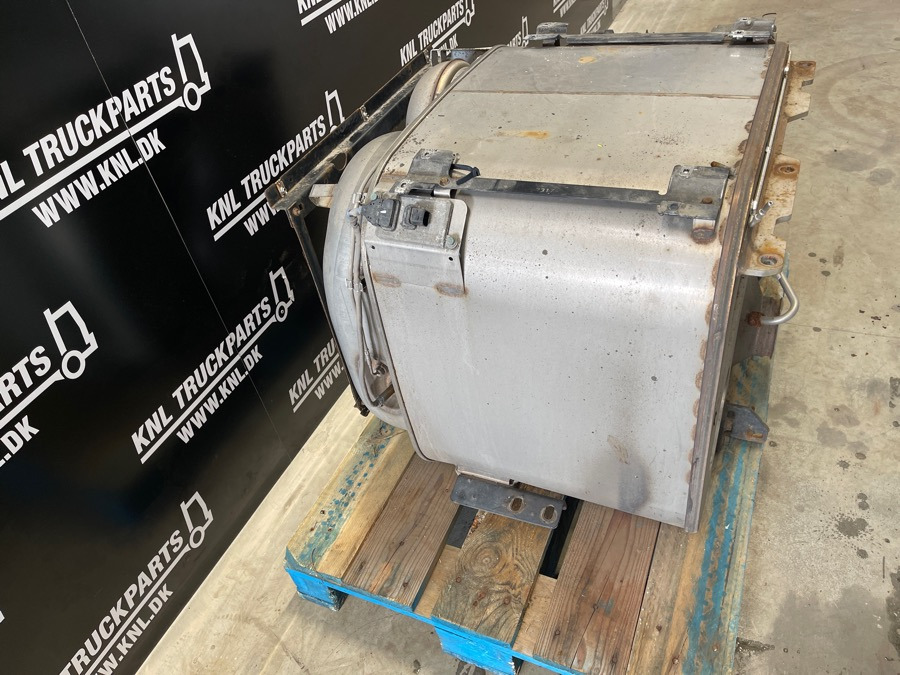 MAN EXHAUST SILENCER 81.15103-6182 - Издувен систем за Камион: слика 3 MAN EXHAUST SILENCER 81.15103-6182 - Издувен систем за Камион: слика 3