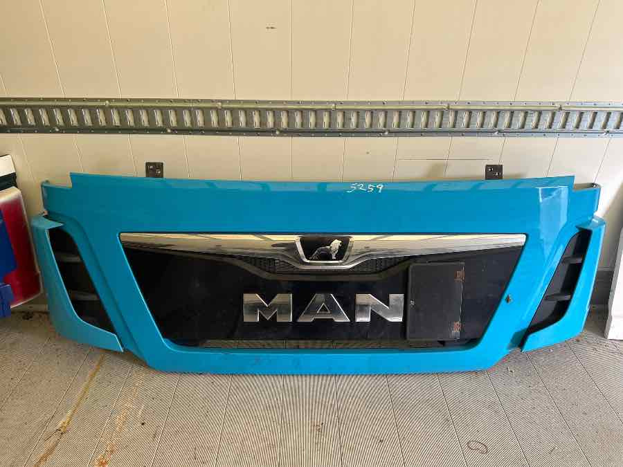 MAN FRONT GRILL 81.61150-6107 - Каросерија и екстериер за Камион: слика 1 MAN FRONT GRILL 81.61150-6107 - Каросерија и екстериер за Камион: слика 1