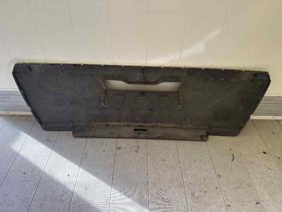 MAN MIDDEL FRONT PANEL 81.61150-6065 - Каросерија и екстериер за Камион: слика 2 MAN MIDDEL FRONT PANEL 81.61150-6065 - Каросерија и екстериер за Камион: слика 2
