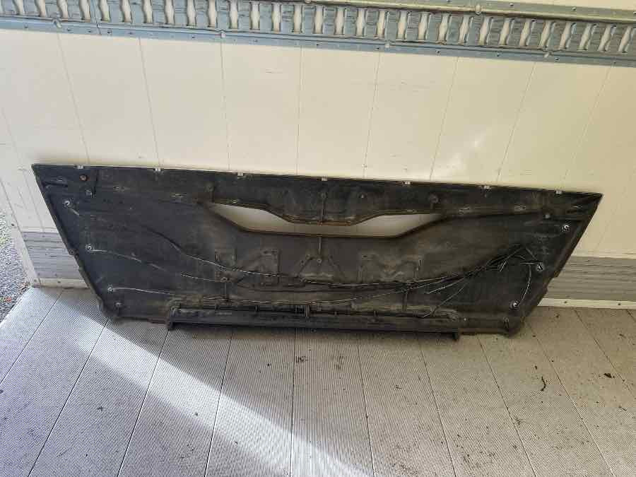 MAN MIDDEL FRONT PANEL 81.61150-6094 - Каросерија и екстериер за Камион: слика 2 MAN MIDDEL FRONT PANEL 81.61150-6094 - Каросерија и екстериер за Камион: слика 2
