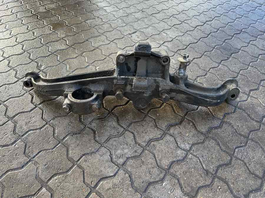 MAN SPRING BRACKET 81.43630-3192 - Суспензија за Камион: слика 1 MAN SPRING BRACKET 81.43630-3192 - Суспензија за Камион: слика 1