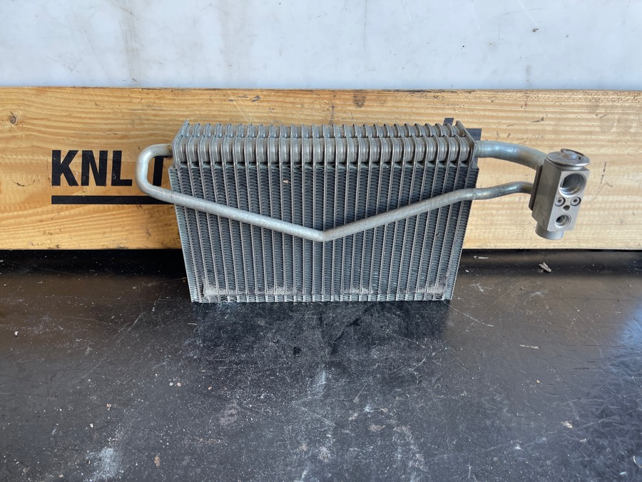 MERCEDES COOLER A9438300160 - Систем за ладење за Камион: слика 1 MERCEDES COOLER A9438300160 - Систем за ладење за Камион: слика 1