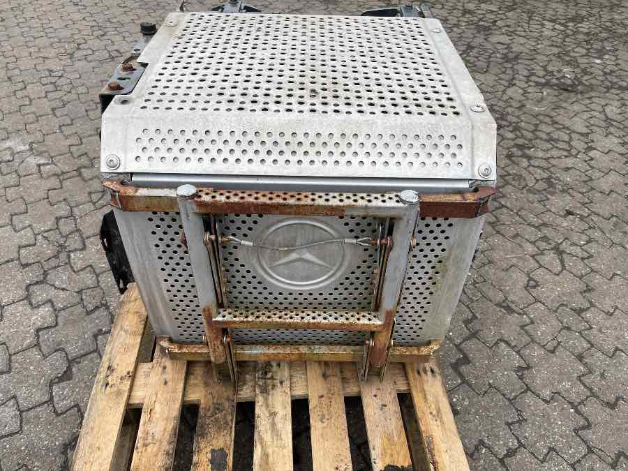 MERCEDES EXHAUST A0064900414 - Издувен систем за Камион: слика 1 MERCEDES EXHAUST A0064900414 - Издувен систем за Камион: слика 1