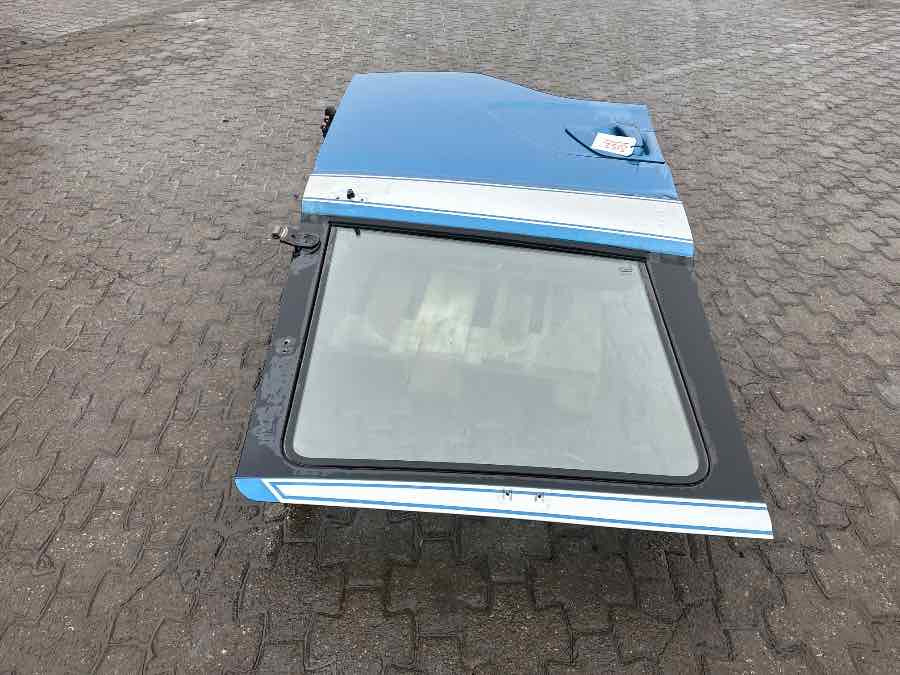 SCANIA RIGHT DOOR 1476535 - Резервни делови за Кран за натоварување: слика 1 SCANIA RIGHT DOOR 1476535 - Резервни делови за Кран за натоварување: слика 1