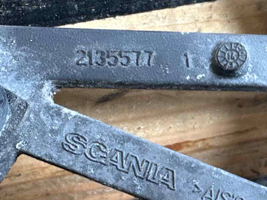 SCANIA BRACKET 2135577 - Рамка/ Шасија за Камион: слика 3 SCANIA BRACKET 2135577 - Рамка/ Шасија за Камион: слика 3