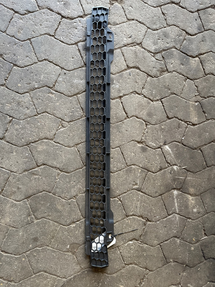 SCANIA GRILL NET 2307679 - Каросерија и екстериер за Камион: слика 1 SCANIA GRILL NET 2307679 - Каросерија и екстериер за Камион: слика 1
