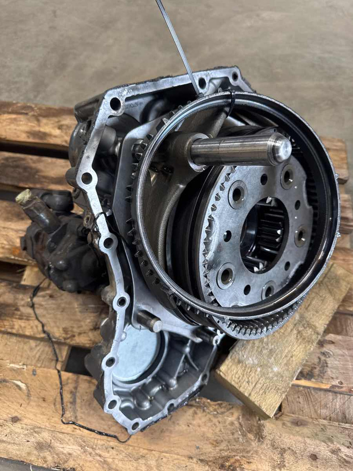 SCANIA PLANETARY GEAR 2292454 - Менувач и делови за Камион: слика 1 SCANIA PLANETARY GEAR 2292454 - Менувач и делови за Камион: слика 1