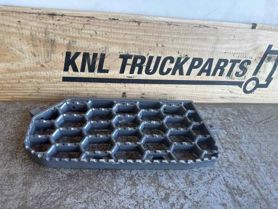 SCANIA STEP 2226745 - Кабина и ентериер за Камион: слика 1 SCANIA STEP 2226745 - Кабина и ентериер за Камион: слика 1