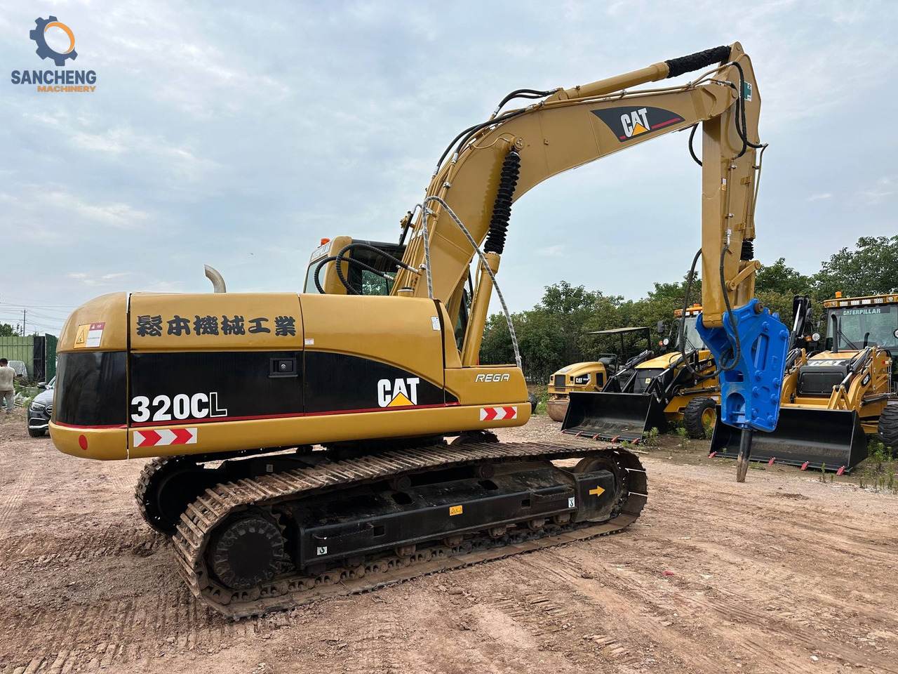 CAT 320CL crawler excavator with hammer - Багер гасеничар: слика 3 CAT 320CL crawler excavator with hammer - Багер гасеничар: слика 3