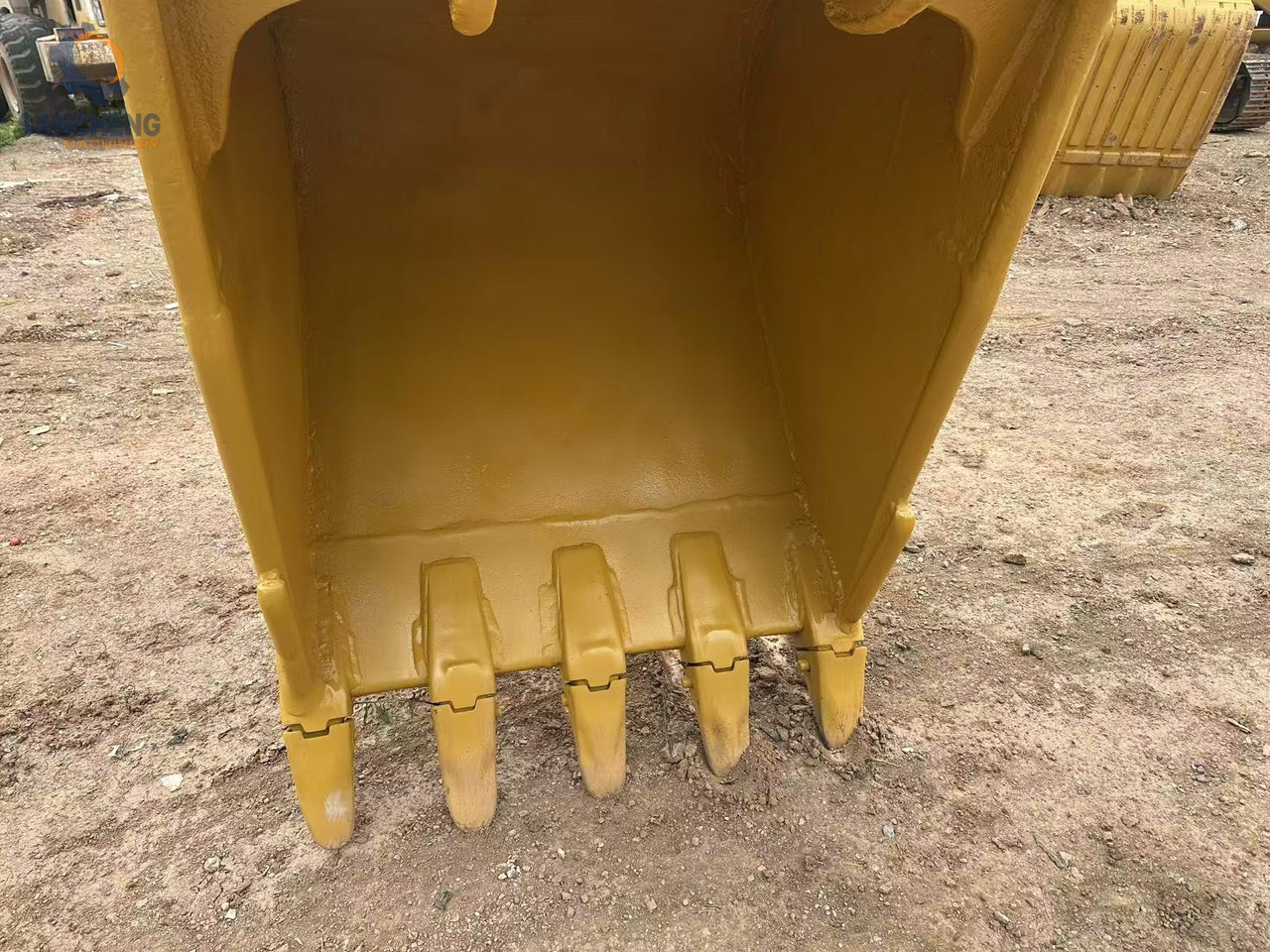 Багер гасеничар CAT 325 CL: слика 10