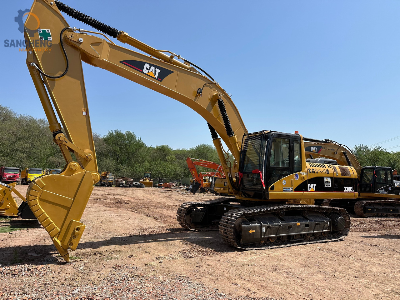 CAT 330CL - Багер за уривање: слика 1 CAT 330CL - Багер за уривање: слика 1
