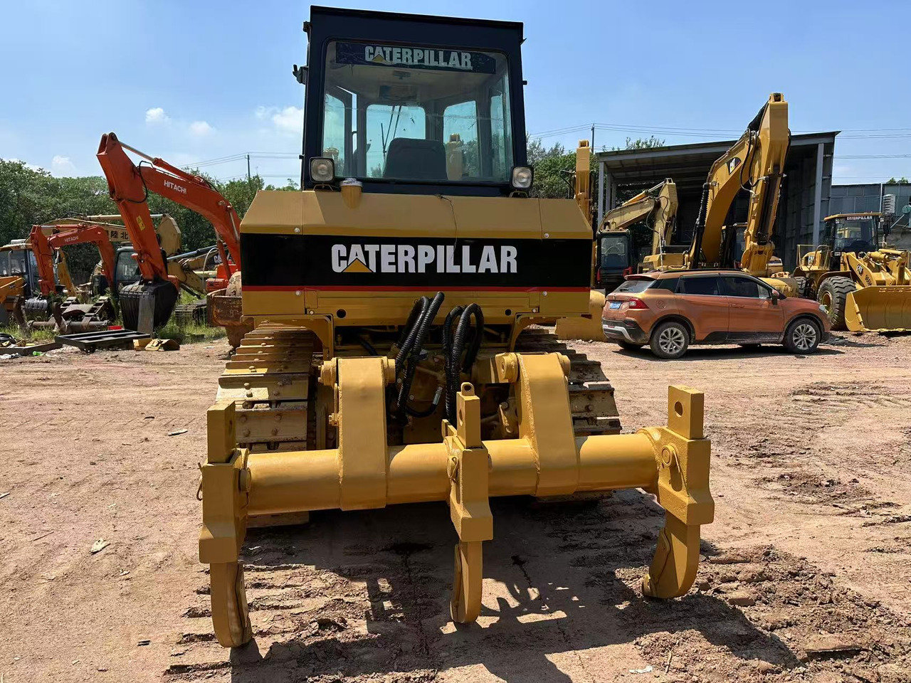 CAT D6G - Булдожер: слика 4 CAT D6G - Булдожер: слика 4