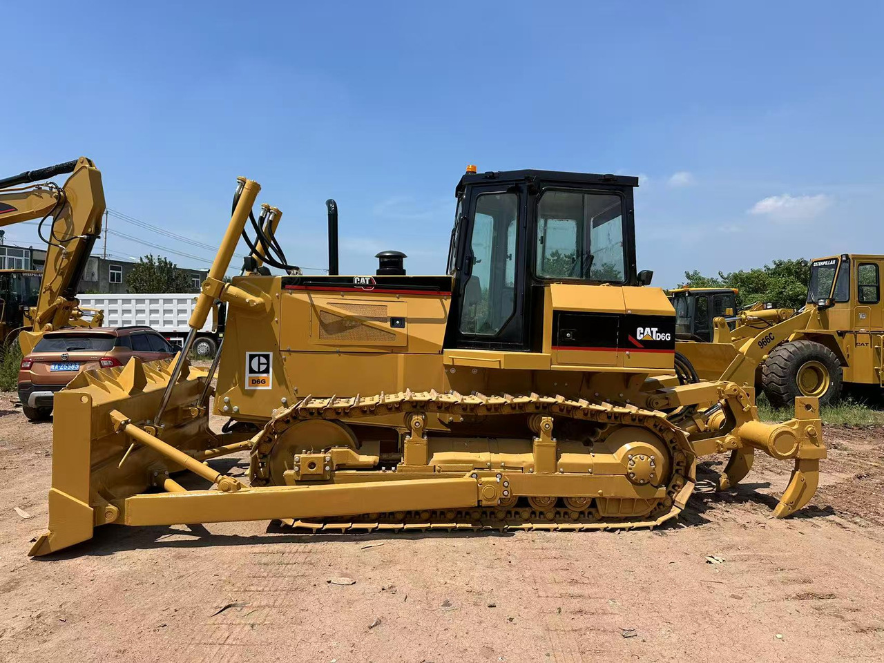 CAT D6G - Булдожер: слика 3 CAT D6G - Булдожер: слика 3