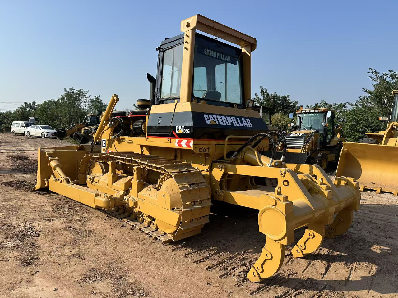 CAT D6G - Булдожер: слика 5 CAT D6G - Булдожер: слика 5