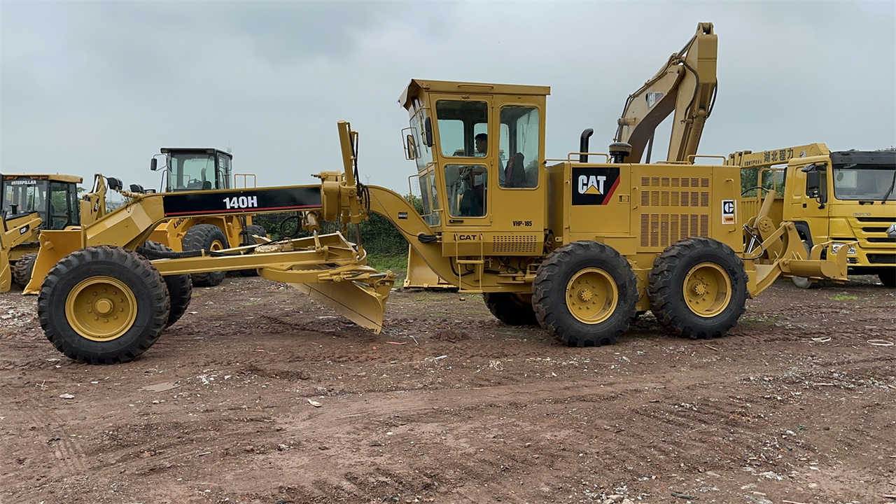 CATERPILLAR 140H - Порамнувач: слика 2 CATERPILLAR 140H - Порамнувач: слика 2