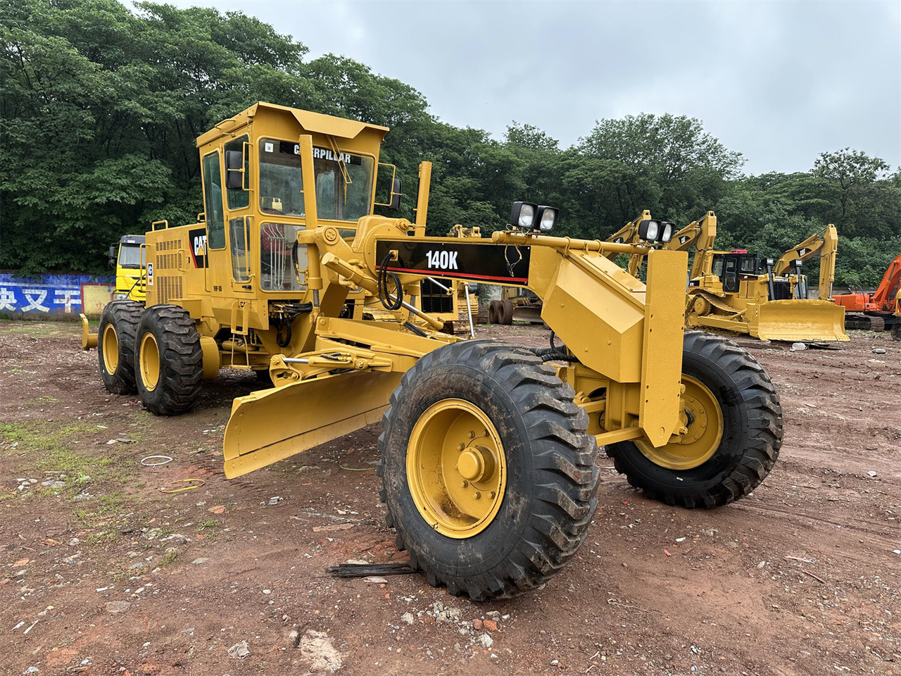 CATERPILLAR 140K - Порамнувач: слика 1 CATERPILLAR 140K - Порамнувач: слика 1