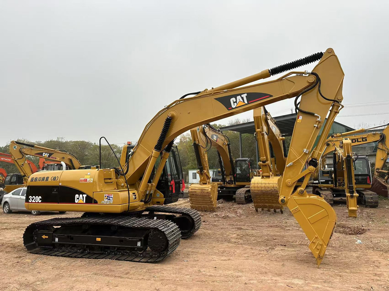 CATERPILLAR 320C - Багер гасеничар: слика 2 CATERPILLAR 320C - Багер гасеничар: слика 2