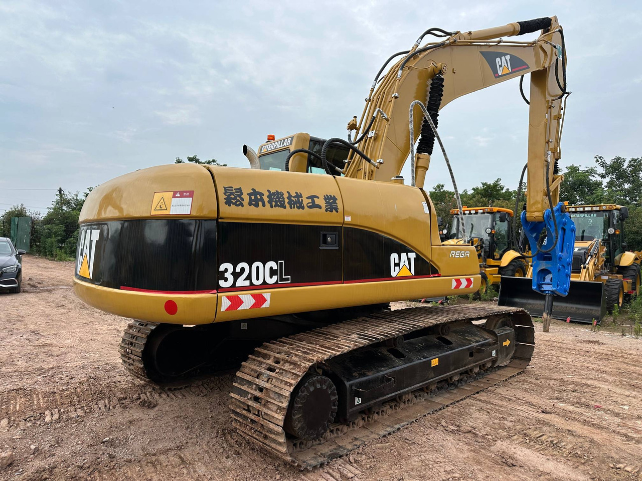 CATERPILLAR 320CL - Багер гасеничар: слика 2 CATERPILLAR 320CL - Багер гасеничар: слика 2