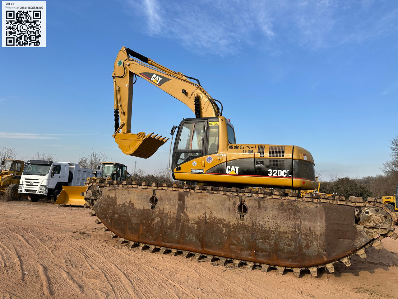CATERPILLAR 320CL - Амфибиски багер: слика 1 CATERPILLAR 320CL - Амфибиски багер: слика 1