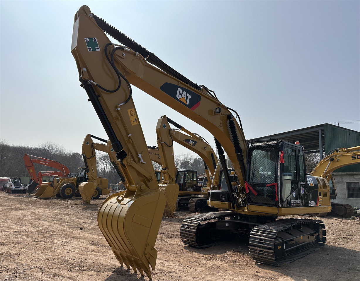 CATERPILLAR 320D2L - Багер гасеничар: слика 5 CATERPILLAR 320D2L - Багер гасеничар: слика 5