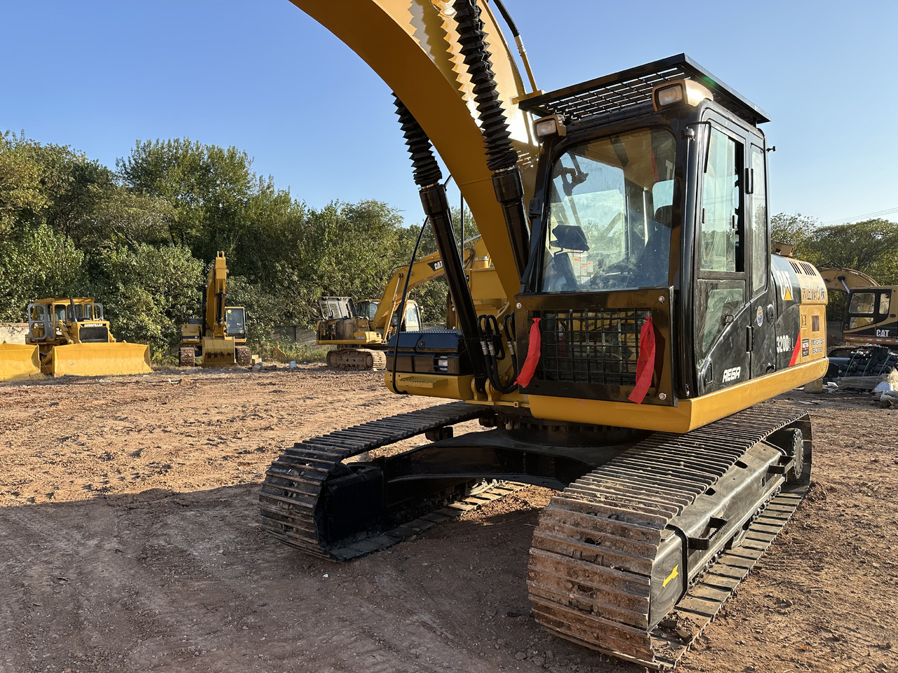CATERPILLAR 320DL - Багер гасеничар: слика 5 CATERPILLAR 320DL - Багер гасеничар: слика 5