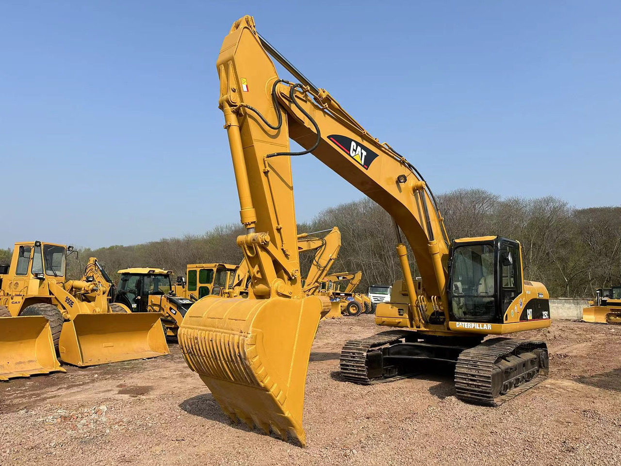 CATERPILLAR 325C - Багер гасеничар: слика 2 CATERPILLAR 325C - Багер гасеничар: слика 2