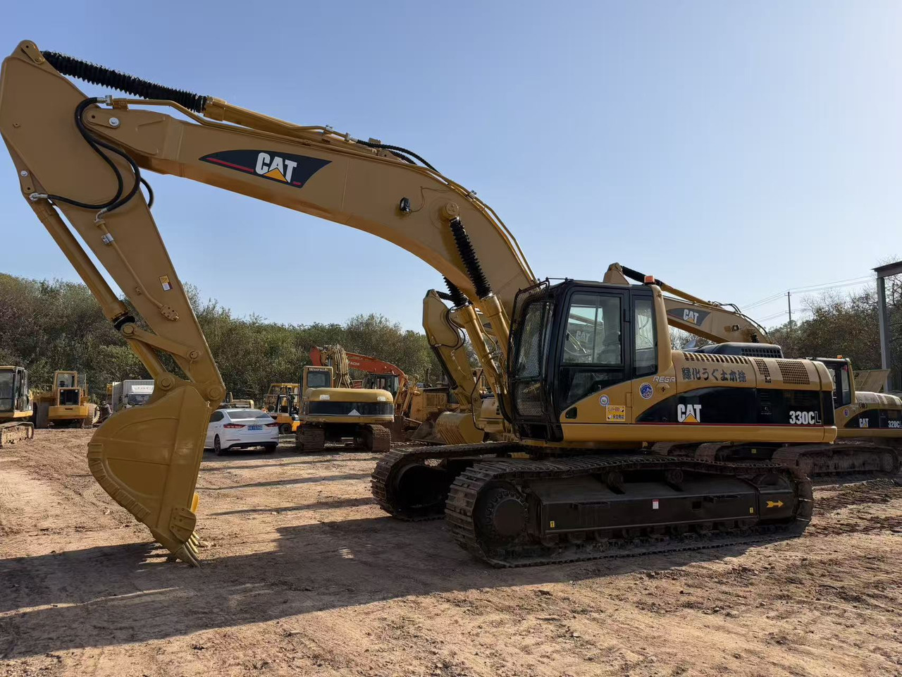 CATERPILLAR 330CL - Багер гасеничар: слика 2 CATERPILLAR 330CL - Багер гасеничар: слика 2