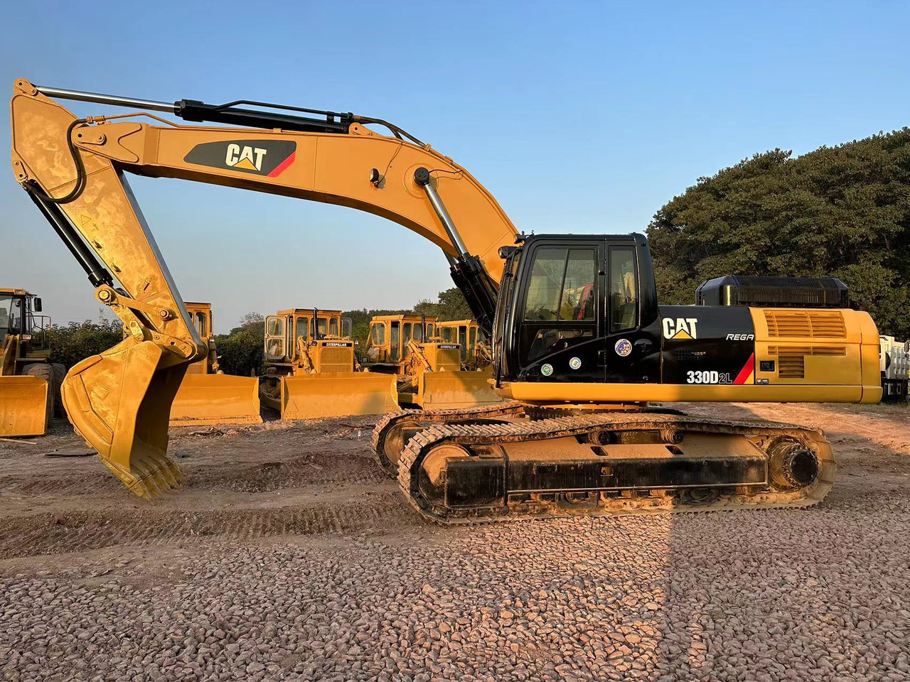 CATERPILLAR 330D2L excavator - Багер гасеничар: слика 3 CATERPILLAR 330D2L excavator - Багер гасеничар: слика 3