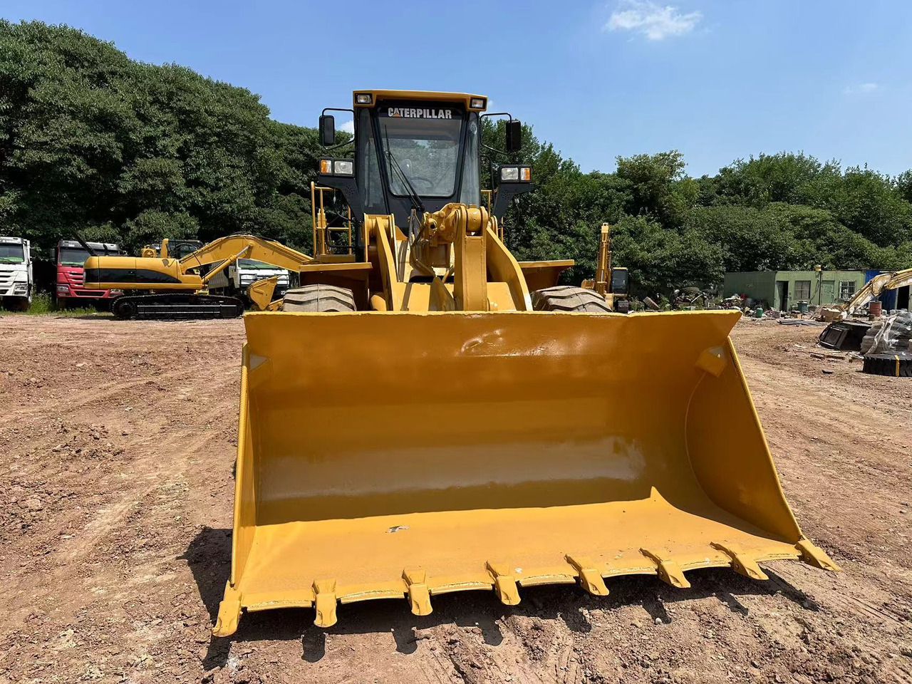 CATERPILLAR 950G - Натоварувач на тркала: слика 3 CATERPILLAR 950G - Натоварувач на тркала: слика 3