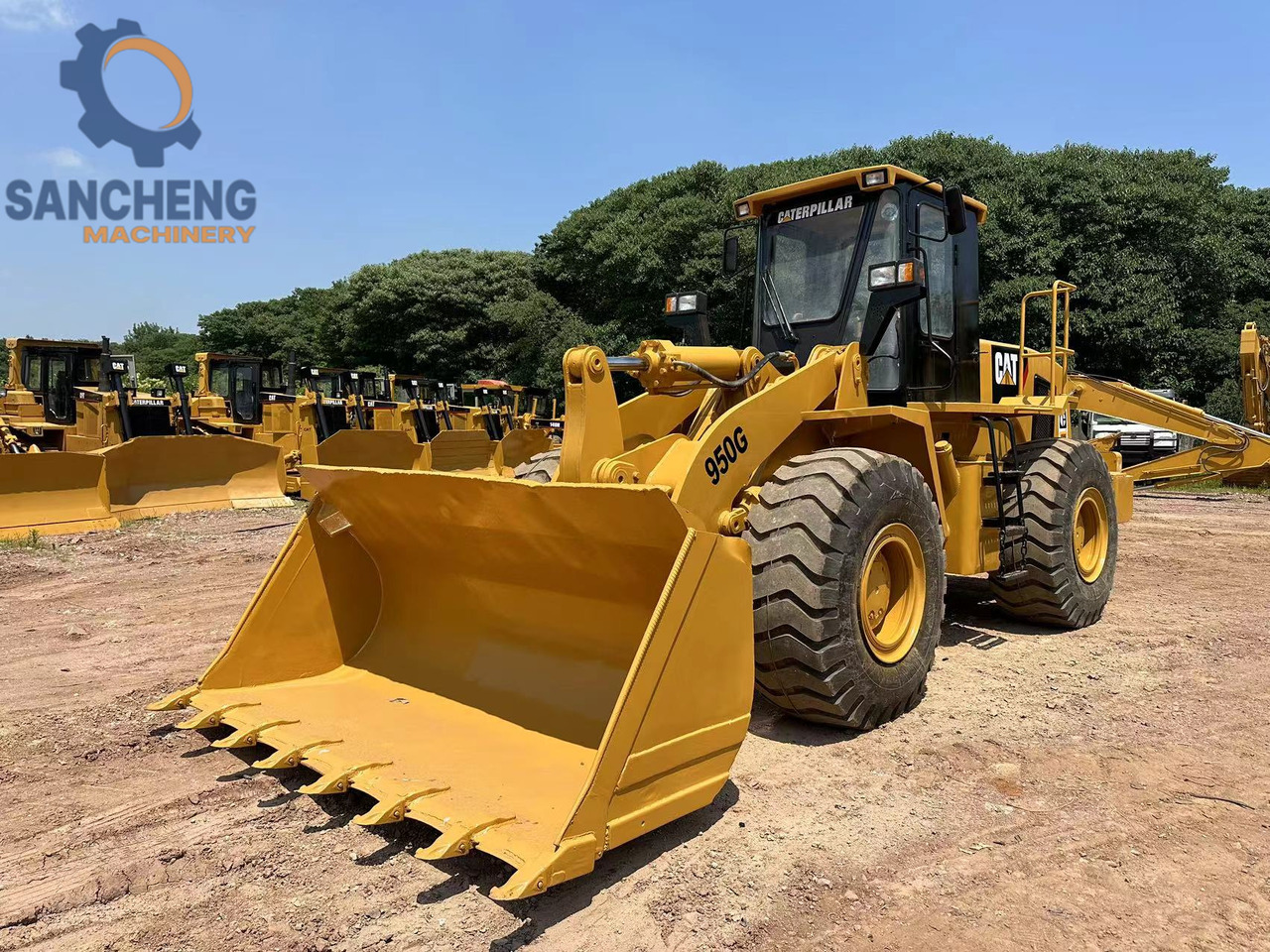 CATERPILLAR 950G - Натоварувач на тркала: слика 1 CATERPILLAR 950G - Натоварувач на тркала: слика 1