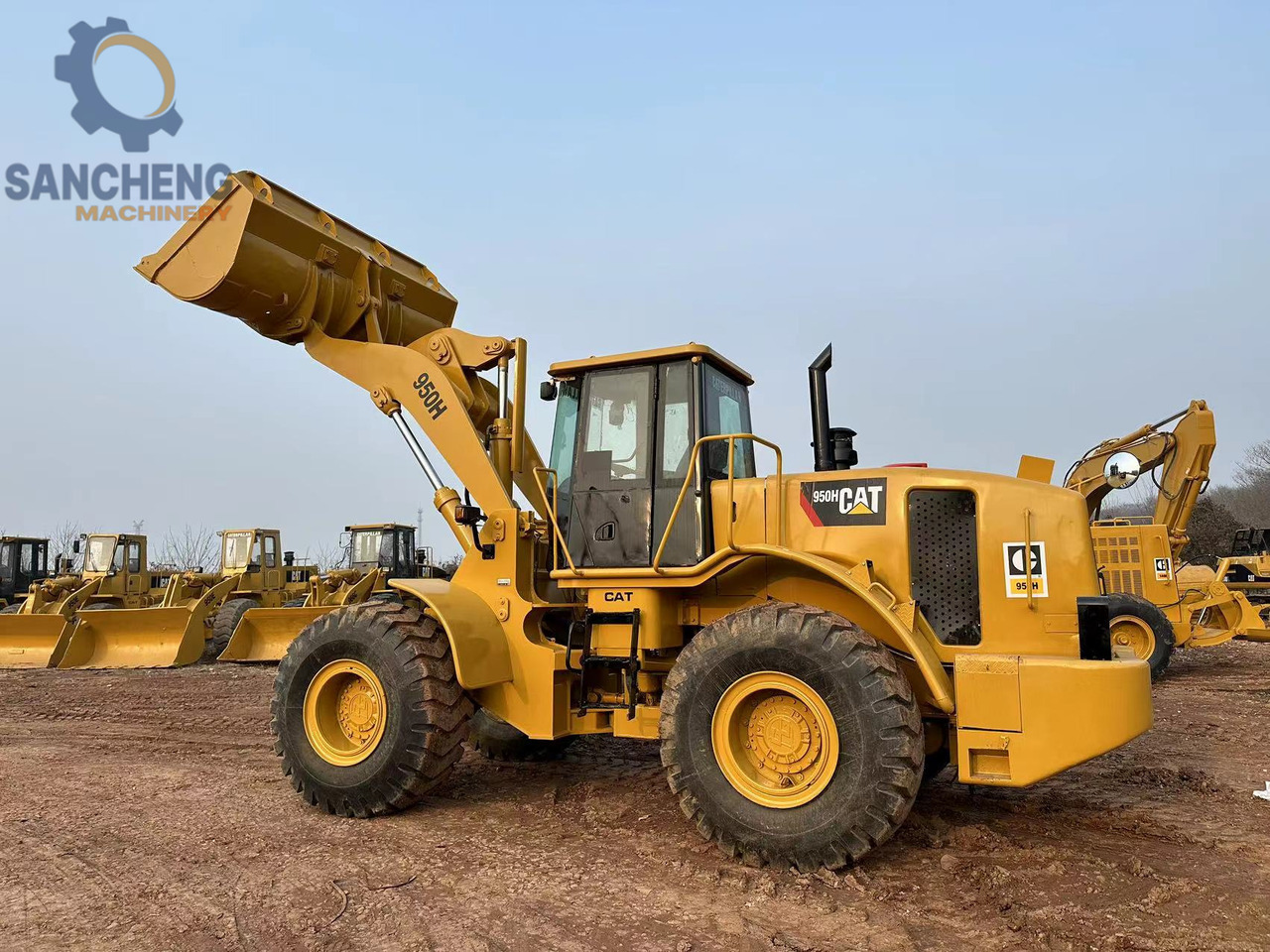 CATERPILLAR 950H - Натоварувач на тркала: слика 4 CATERPILLAR 950H - Натоварувач на тркала: слика 4