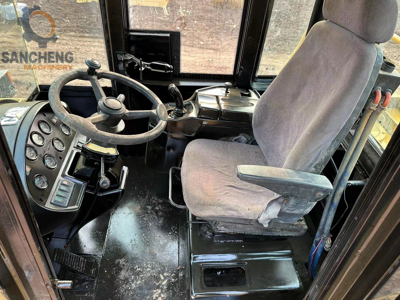 CATERPILLAR 950H - Натоварувач на тркала: слика 5 CATERPILLAR 950H - Натоварувач на тркала: слика 5