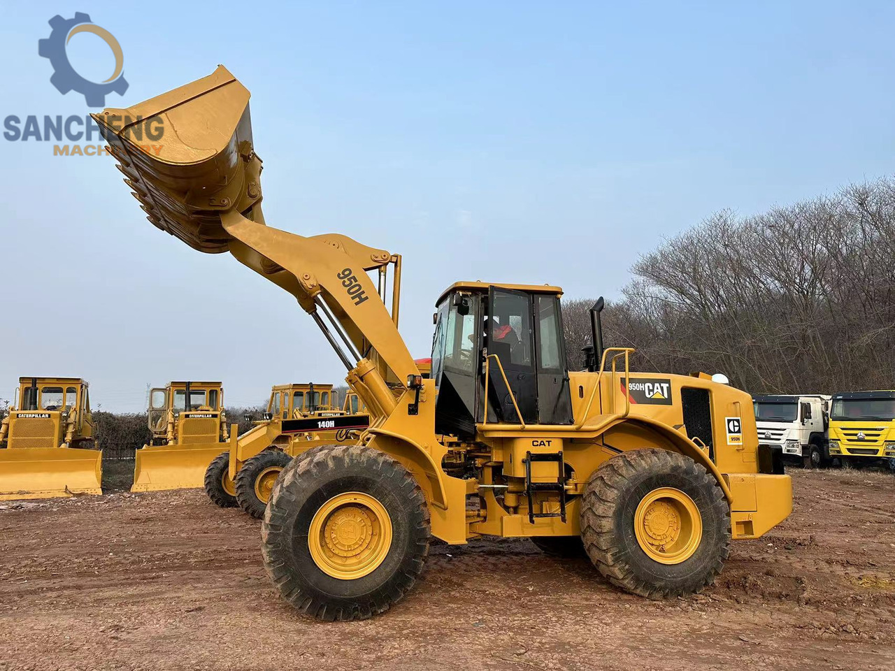 CATERPILLAR 950H - Натоварувач на тркала: слика 4 CATERPILLAR 950H - Натоварувач на тркала: слика 4