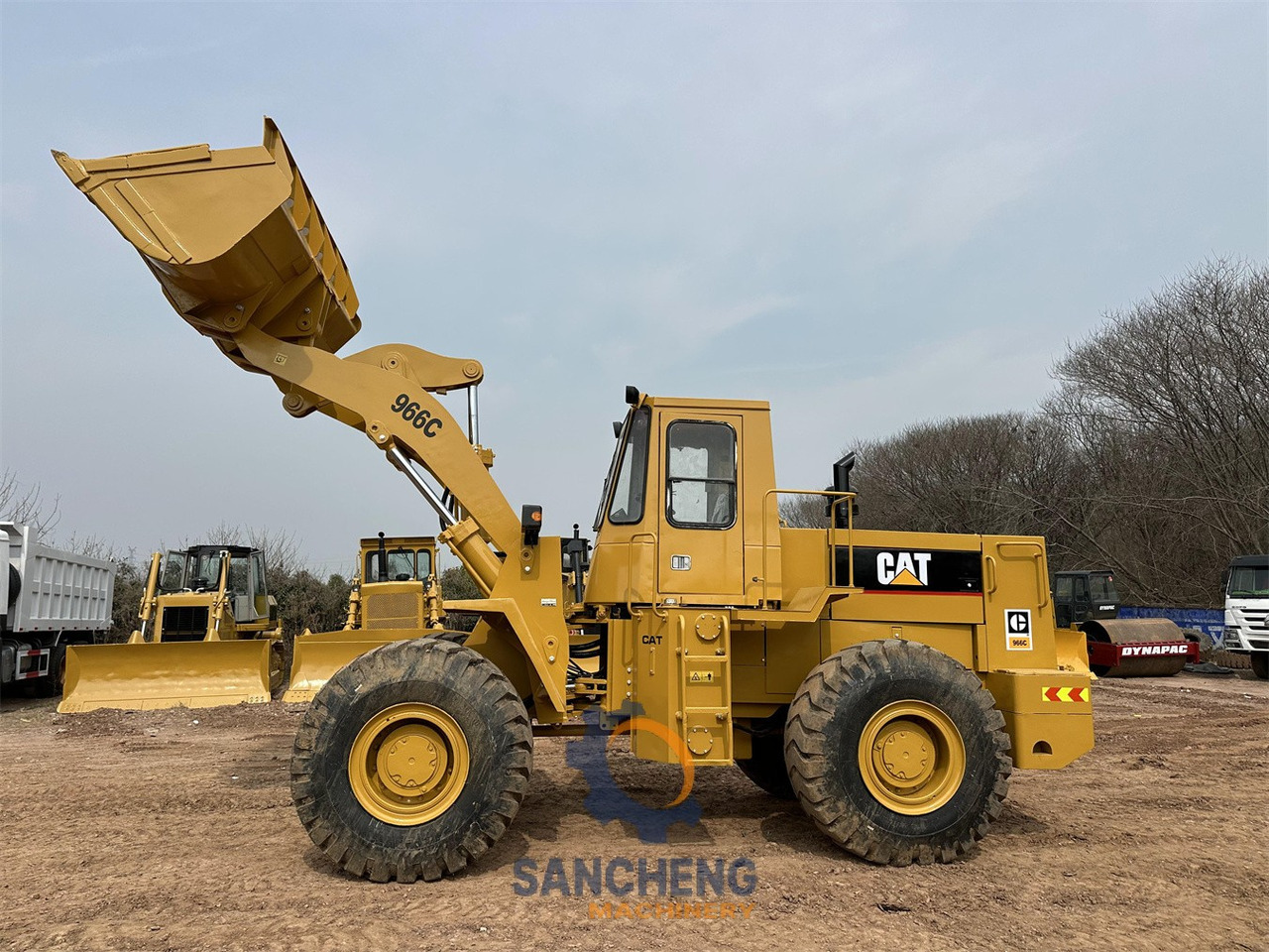 CATERPILLAR 966C - Натоварувач на тркала: слика 3 CATERPILLAR 966C - Натоварувач на тркала: слика 3