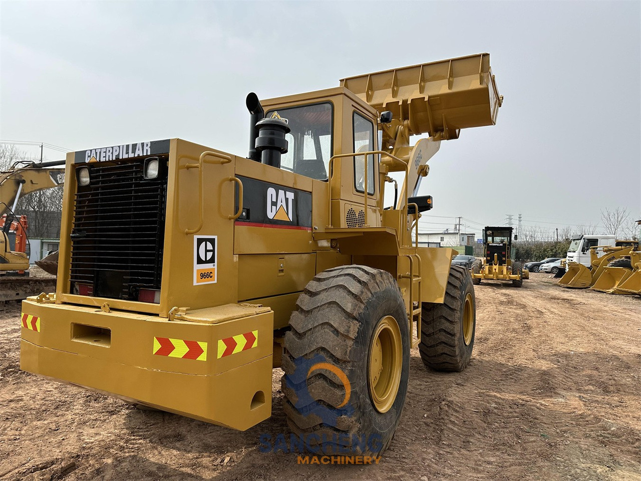 CATERPILLAR 966C - Натоварувач на тркала: слика 5 CATERPILLAR 966C - Натоварувач на тркала: слика 5