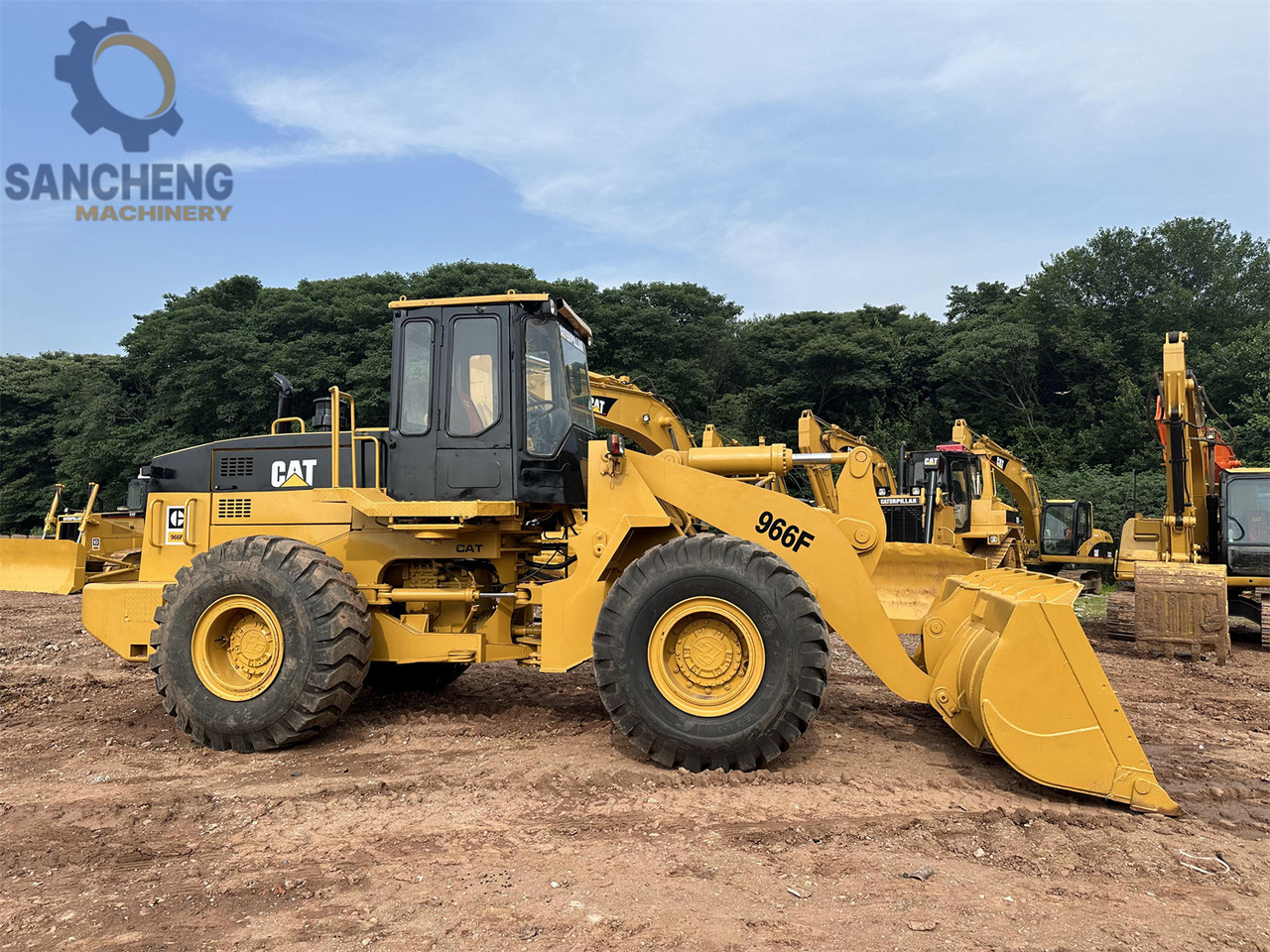 CATERPILLAR 966F - Натоварувач на тркала: слика 3 CATERPILLAR 966F - Натоварувач на тркала: слика 3