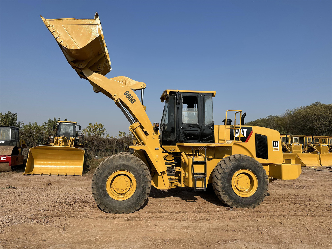 CATERPILLAR 966G - Натоварувач на тркала: слика 1 CATERPILLAR 966G - Натоварувач на тркала: слика 1