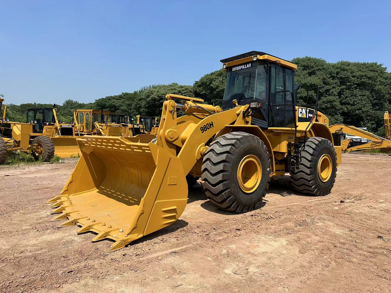 CATERPILLAR 980H Wheel loader - Натоварувач на тркала: слика 3 CATERPILLAR 980H Wheel loader - Натоварувач на тркала: слика 3