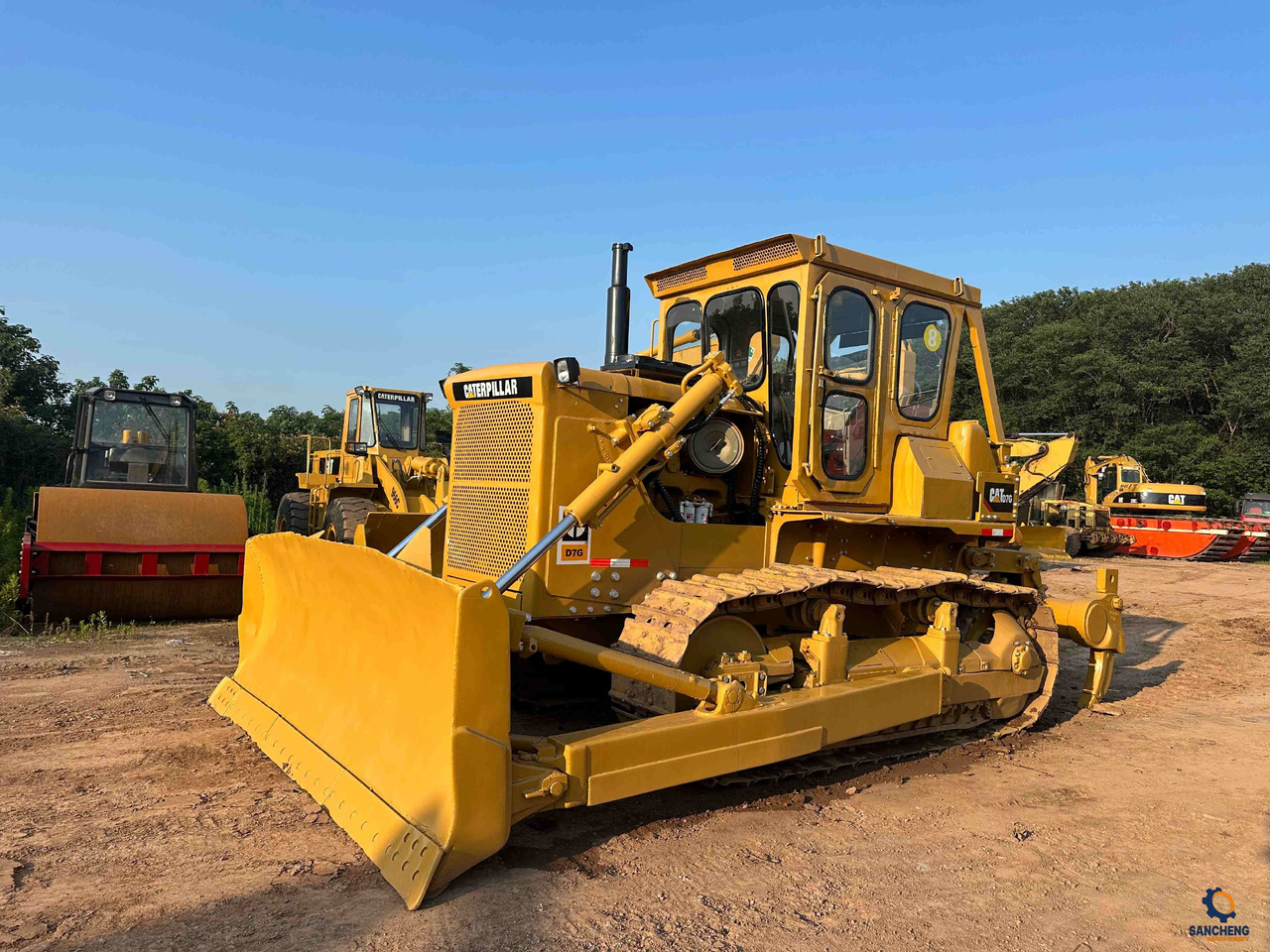 CATERPILLAR D7G - Булдожер: слика 2 CATERPILLAR D7G - Булдожер: слика 2