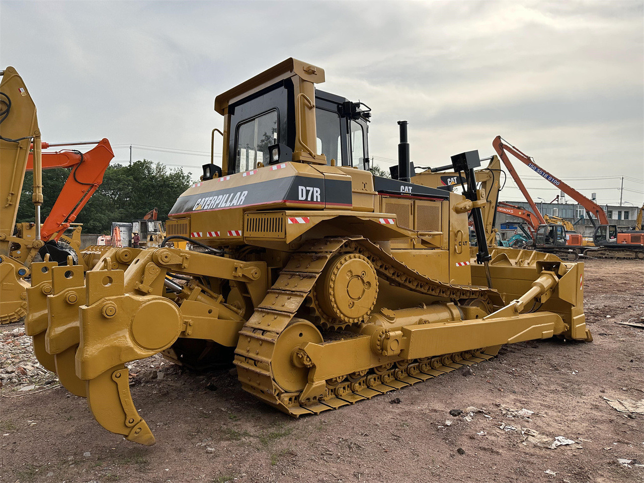 CATERPILLAR D7R - Булдожер: слика 2 CATERPILLAR D7R - Булдожер: слика 2