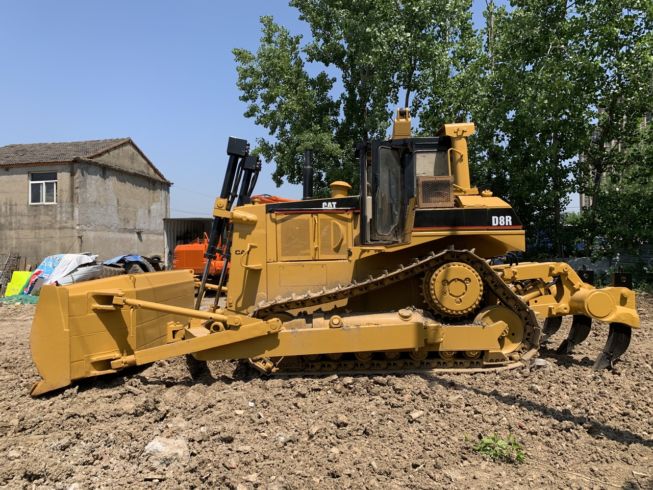 CATERPILLAR D8R - Булдожер: слика 4 CATERPILLAR D8R - Булдожер: слика 4
