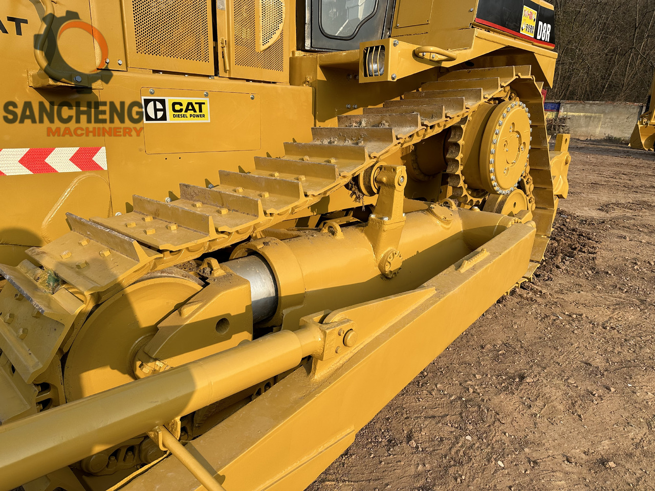 CATERPILLAR D8R - Булдожер: слика 5 CATERPILLAR D8R - Булдожер: слика 5