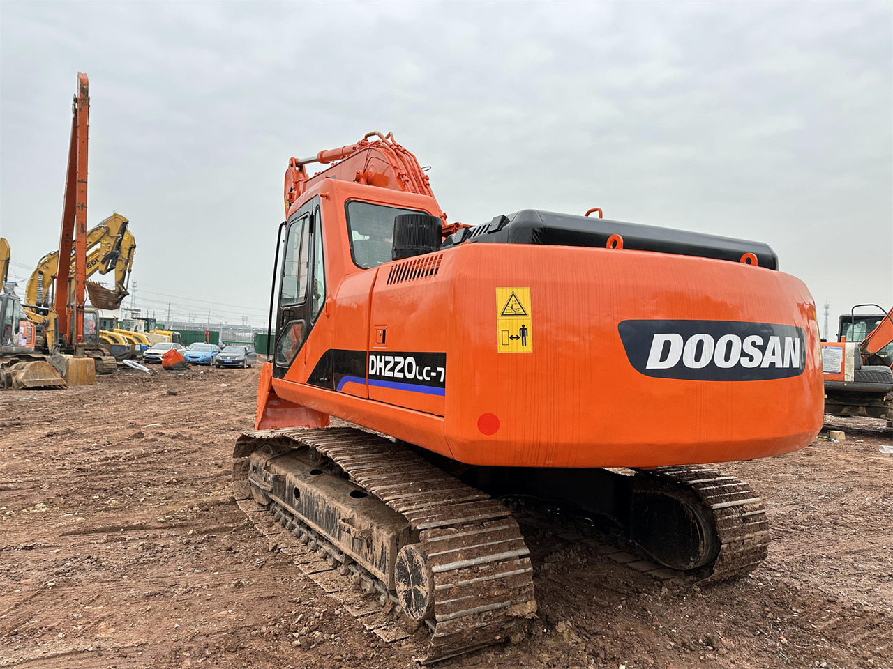 DOOSAN DH220 - Багер гасеничар: слика 3 DOOSAN DH220 - Багер гасеничар: слика 3